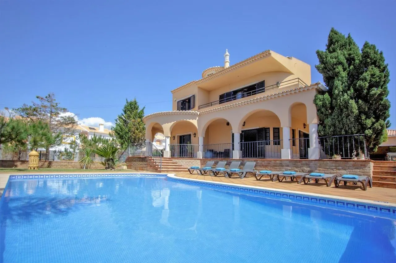 Villa Gale By Galantevasques Guia  Guia (Faro)